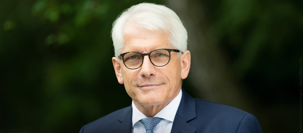 Theo Hölscher, Vorstand Uelzener Versicherungen bis 2023