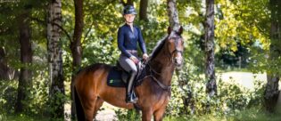 Julia Krajewski und ihr Pferd Nickel.