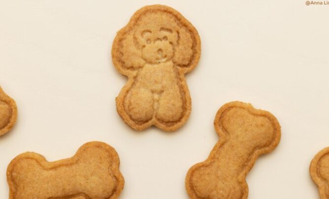 Gebackene Kekse für Hunde.